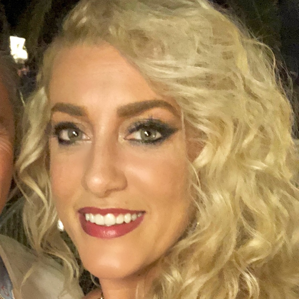 Meet your Posher, Barbi